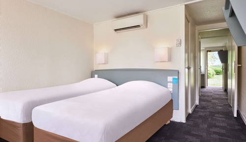 Standard Room, 2 Twin Beds