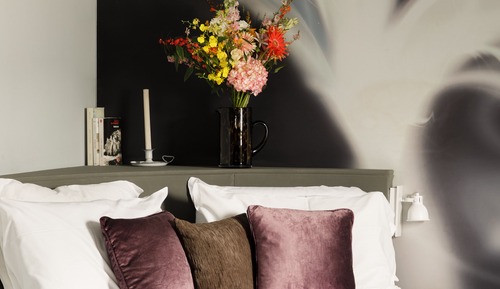 Prestige Room
