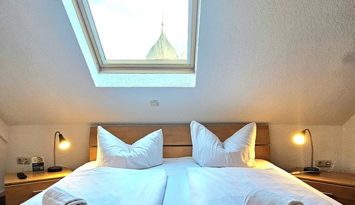 Economy Triple Room