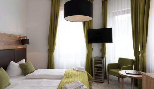 Small Villa - Deluxe Double Room