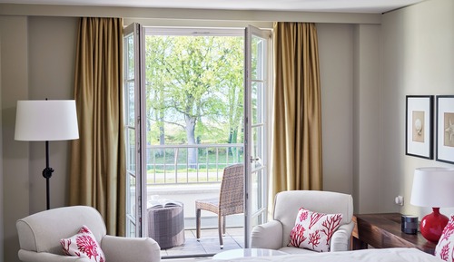 Classic Double Room, Balcony, Partial Sea View