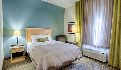 Studio Suite, 1 Queen Bed, Accessible (Communications)