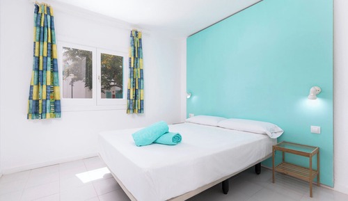 Room, 1 Bedroom, Poolside
