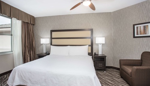 Suite, 2 Bedrooms, Non Smoking (2 King Beds)