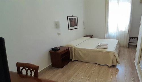 Economy Double or Twin Room