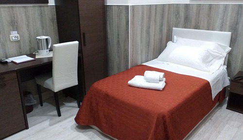 Basic Single Room