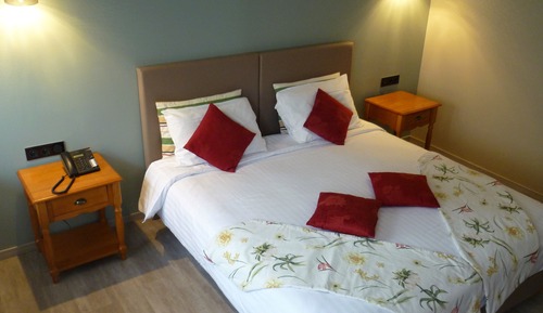 Room, Terrace