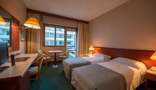 Economy Twin Room (no balcony)