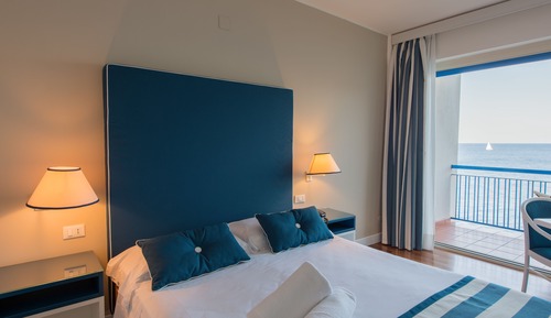 Family Triple Room, Non Smoking, Sea View