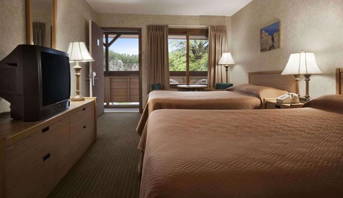 Room, 2 Queen Beds, Mountain View, Mountainside