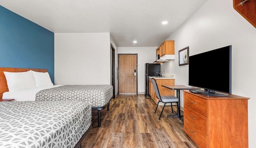 Standard Room, 2 Double Beds, Non Smoking