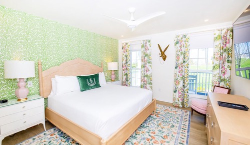 Room, Multiple Beds