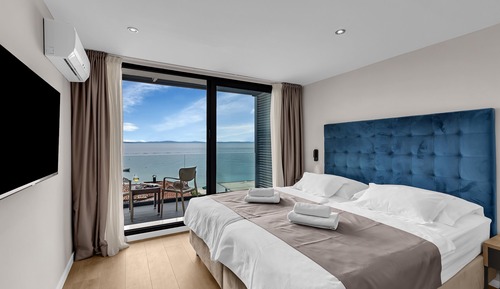 Double Room With Sea/Pool View