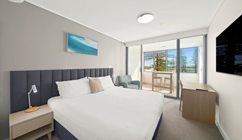 2 Bedroom Deluxe Oceanview Apartment