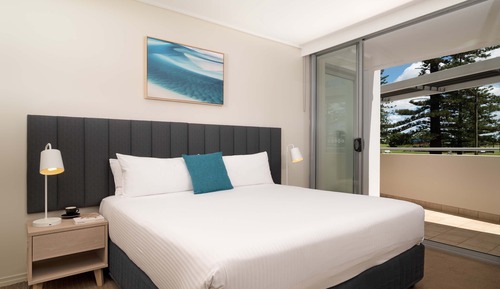 1 Bedroom Ocean View Apartment