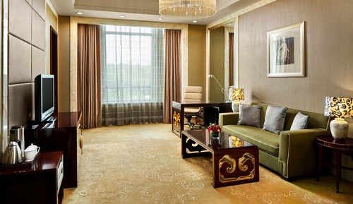 Suite, 1 Bedroom (Lounge Access)