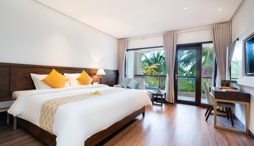 Deluxe Double Bed Room, Garden View