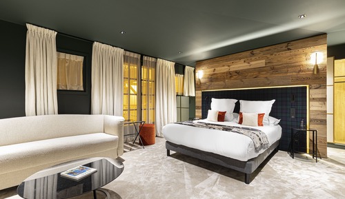 Suite (Sommet)