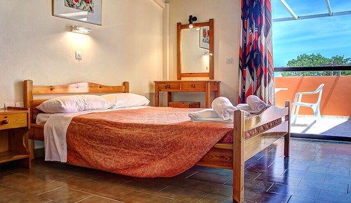 Standard Room, 1 Double Bed, Balcony, Sea View