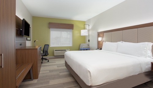 Studio, 1 King Bed (Mobility)