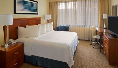 Premium Suite, 1 King Bed, Non Smoking