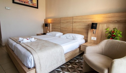 Standard Double Room, City View