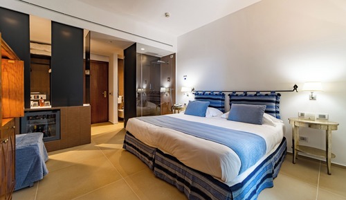 Premium Triple Room