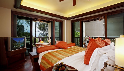 Deluxe Room, 1 King Bed (Ocean Facing)