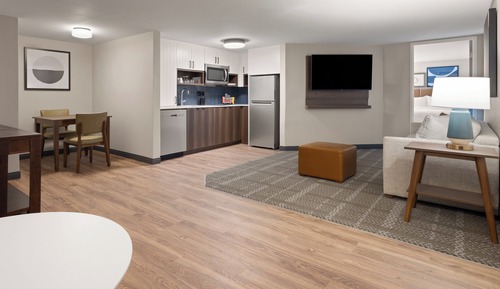 Suite, 1 Bedroom, Kitchen