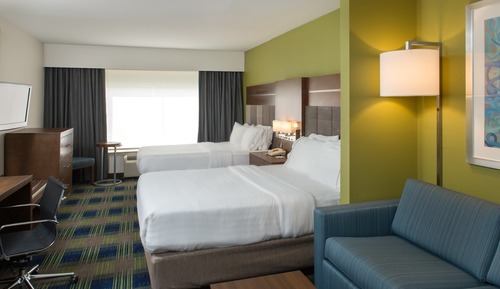 Suite, 1 King Bed, Accessible (Roll-In Shower)
