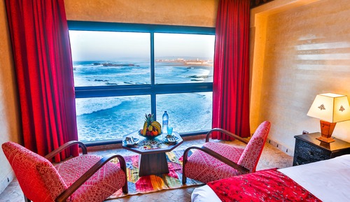 Suite, Sea View