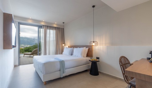 Premium Junior Suite with Private Pool & Sea View