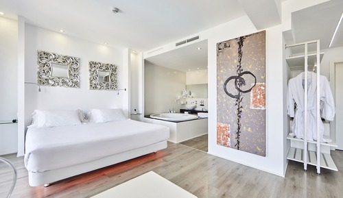 Suite Junior Dluxe with Jacuzzi