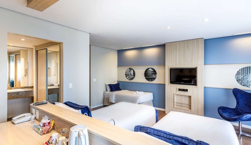 Superior Room, 3 Twin Beds