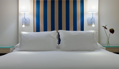 Double Room Single Use, Partial Sea View