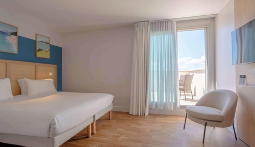 Comfort Room, 1 Double Bed, Terrace, Sea View