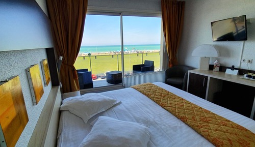 Superior Double or Twin Room, Sea View
