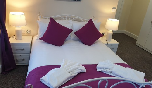Premium Double or Twin Room, Ensuite