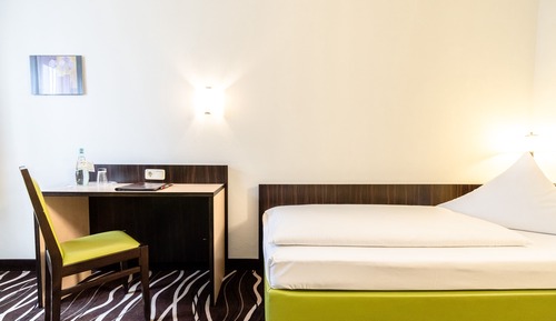 Standard Single Room