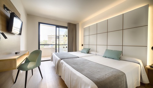 Triple Room (1 adult and 2 children)