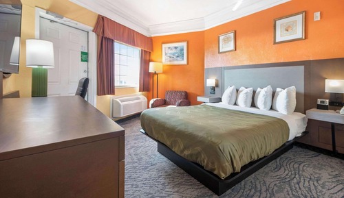 Room, 1 Queen Bed, Accessible, Non Smoking
