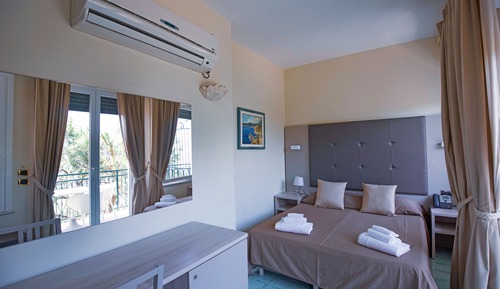Double Room, Sea View