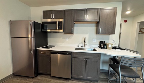 Standard Room, 2 Queen Beds, Kitchenette