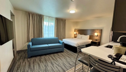 Standard Room, Multiple Beds, Kitchenette