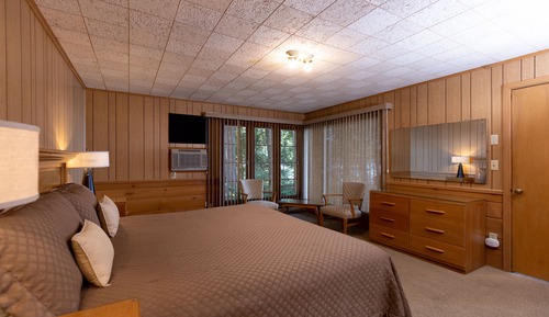 Bayside One Bedroom Cottage (Adults Only)