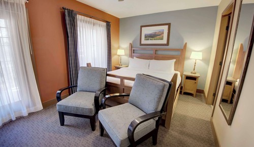 Condo, 2 Bedrooms (1 King Bed, 2 Queen Beds, 1 Sofa Bed)