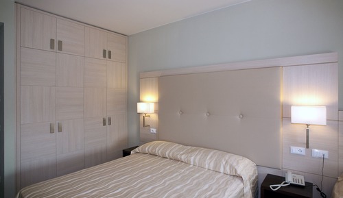 Design Triple Room