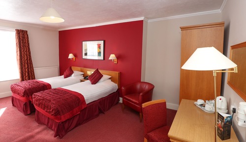 Standard Twin Room