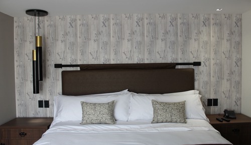 Superior Room, 1 King Bed