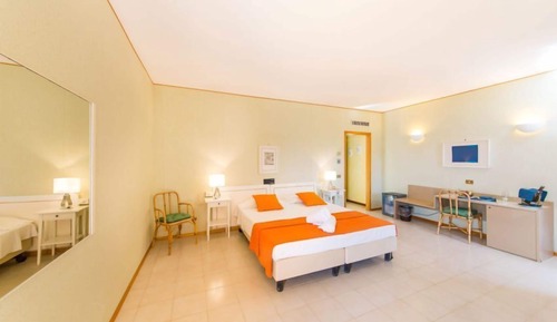 Standard Double or Twin Room, 1 Bedroom, Balcony, Sea View